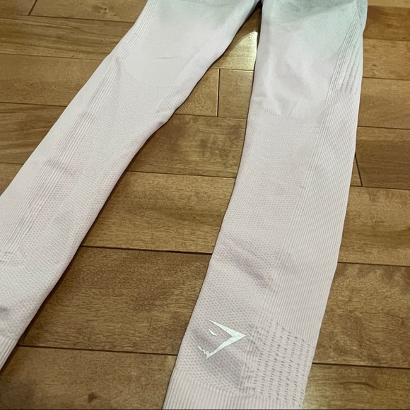Gymshark ombré leggings SOLD - Picture 6 of 7